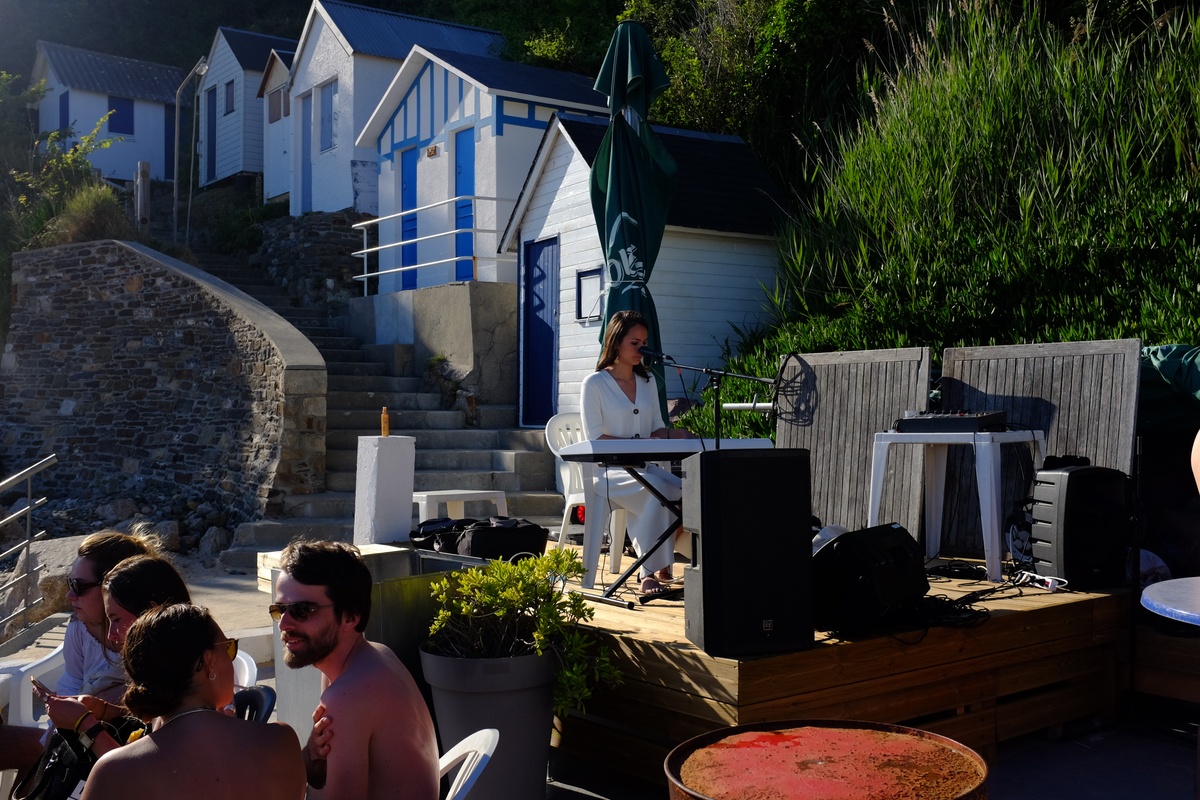 Aretha Iskandar - Le Potiniere, Normandie, 4 July 2019